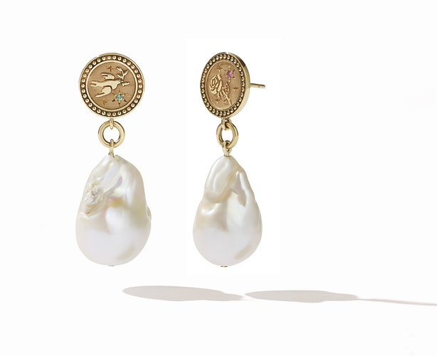 amulet pearl drop earring gs ps whitebg